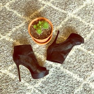 Bebe Peep-toe Shimmering Black Fabric/Mesh Booties